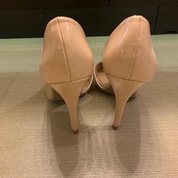 Nude Heels - Picture 3 of 4